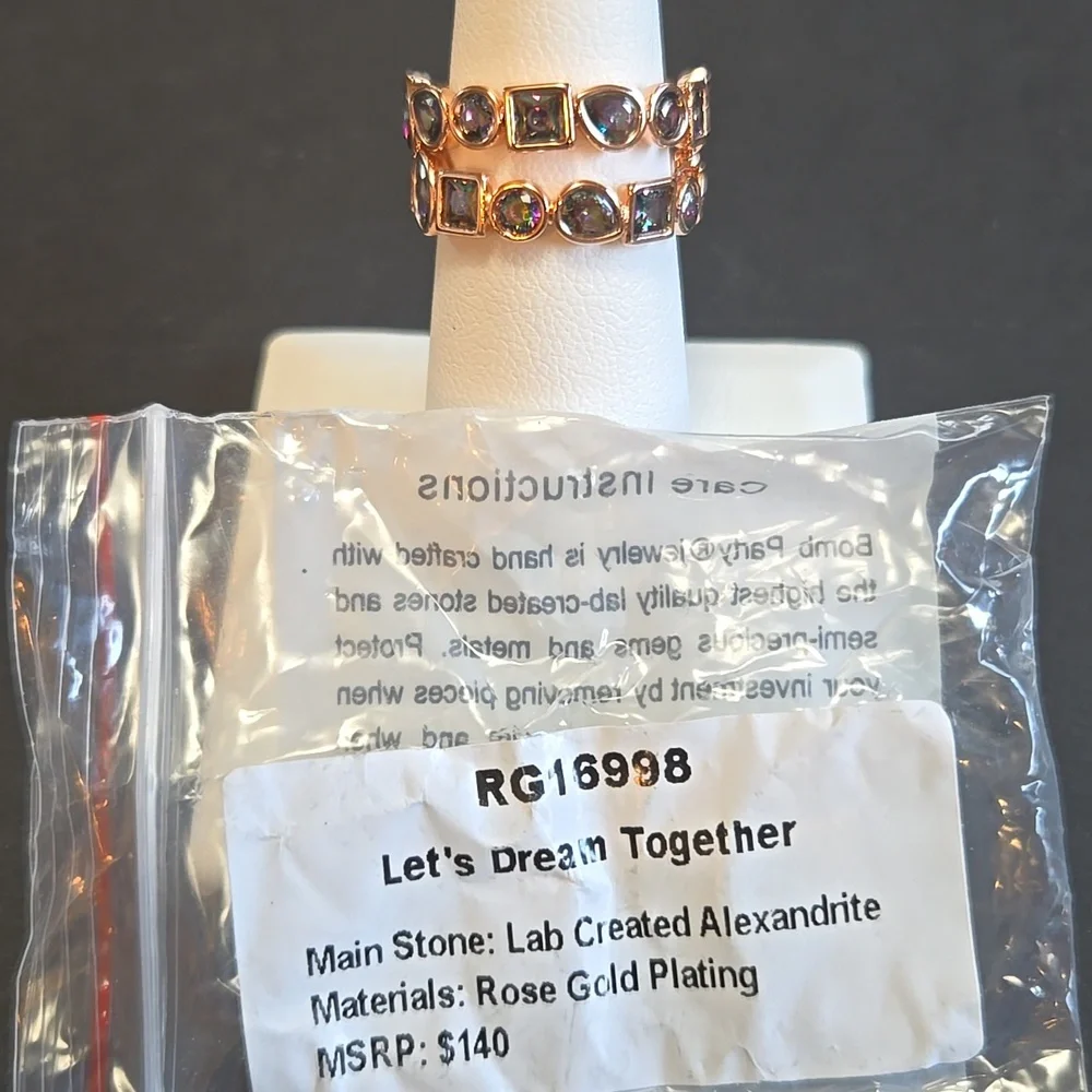 Bomb Party Rings (Set Of 2) - Picture 5 of 5